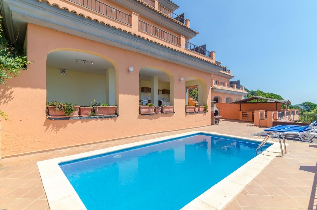 Club Villamar - Whitney Villa